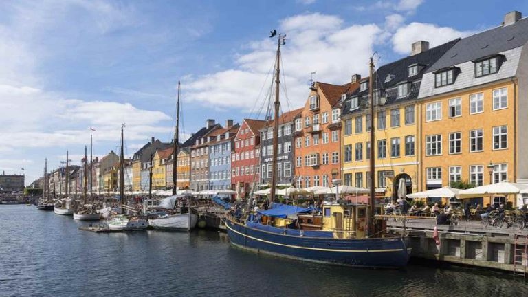 Read more about the article Why are Danes the Happiest People in the World